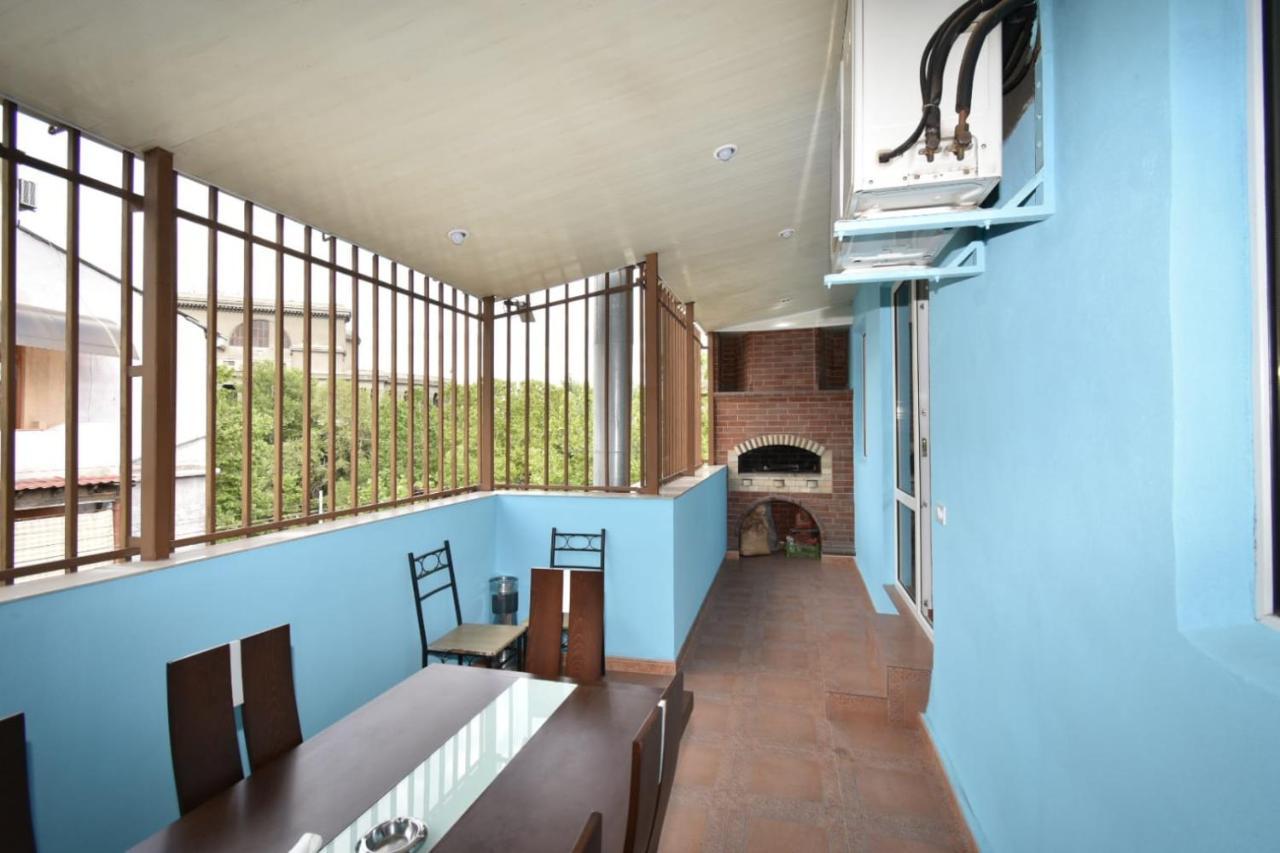 Guesthouses Opera Yerevan Ngoại thất bức ảnh