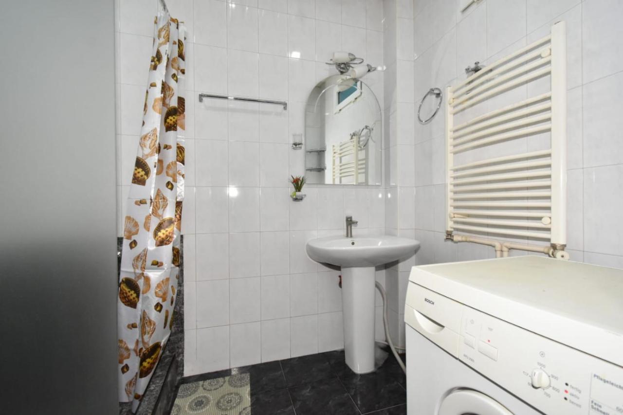 Guesthouses Opera Yerevan Ngoại thất bức ảnh